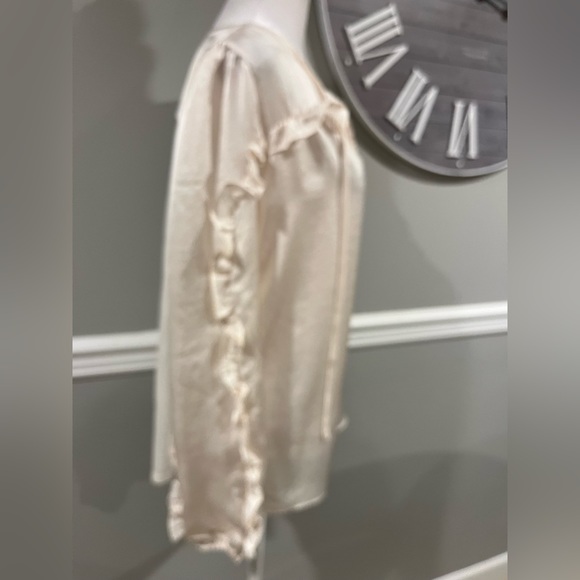 LOFT Satin cream long sleeve with ruffles - Size Medium slightly used worn 1x - Picture 2 of 12